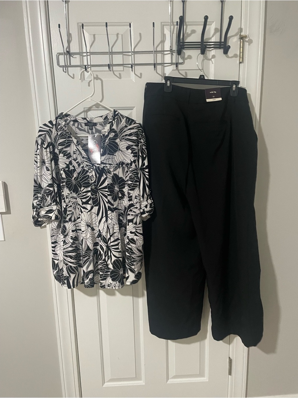 Black Wide-Leg Pants  Work to Weekend Trousers sz22 cocomo nwt 2x top